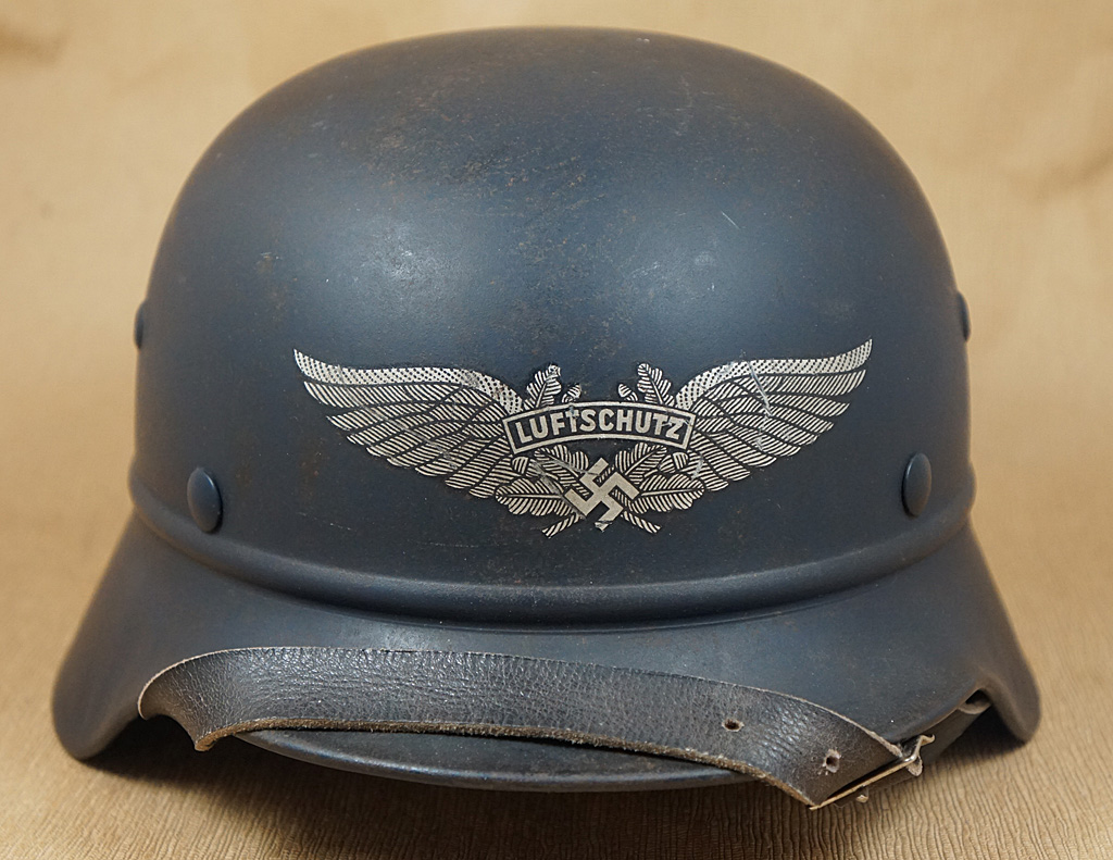 DSC01090 German Helmet Vault